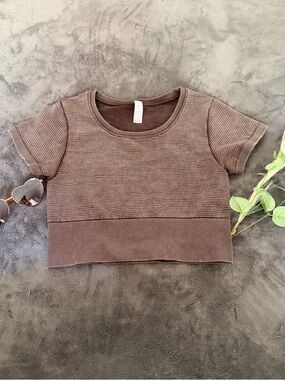 Offline Aerie Ribbed Short Sleeve Crop Top in Chocolate Brown Sz S